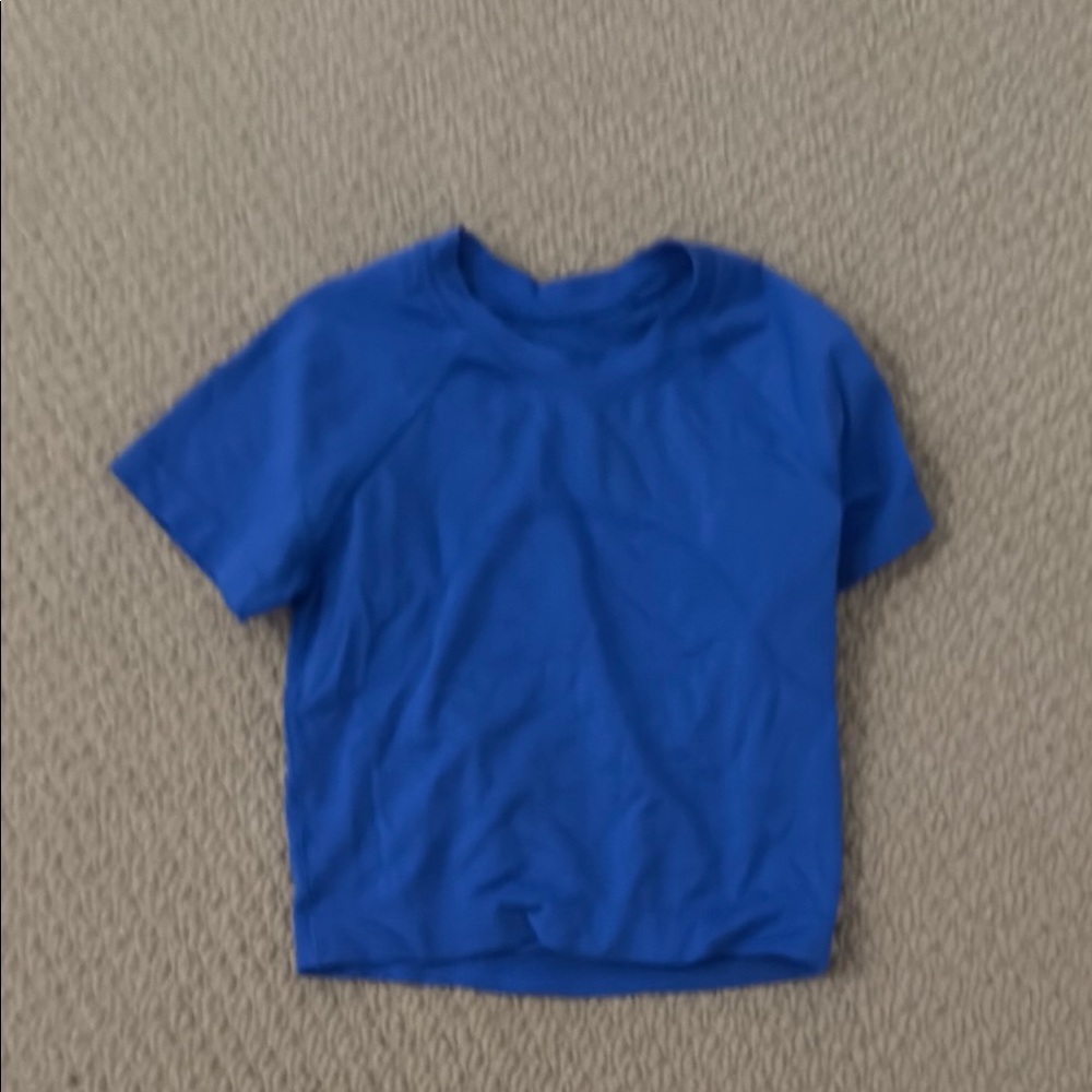 lululemon athletica Vibrant Blue Crop Top
